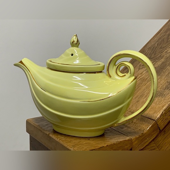 1930s Vtg Hall USA Gold Trim Canary Aladdin 6 Cup Curly Genie Lamp Teapot - Picture 8 of 16